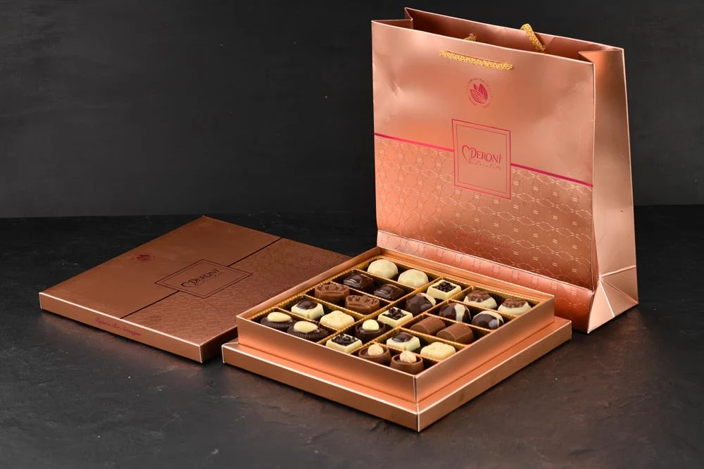 Bülent Eşine çikolata almak için dışarı çıktı