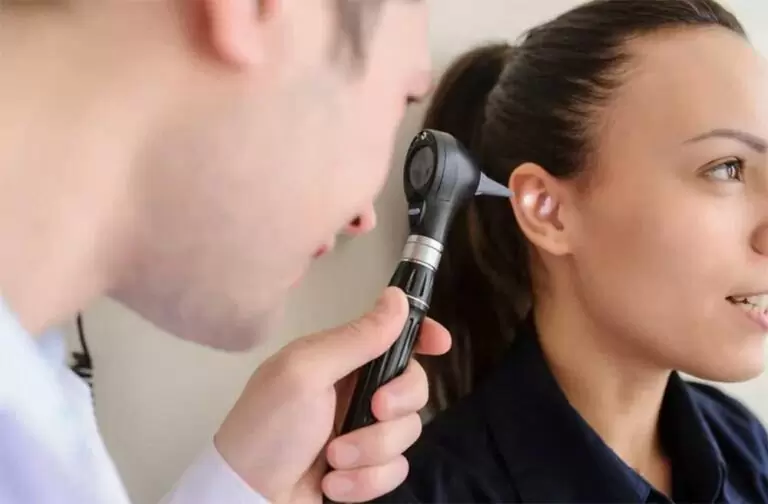 Kulak Ağrısıyla Şikayetiyle Doktora Gitti